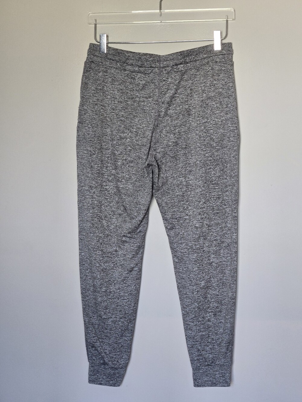Vuori Performance Joggers Heathered Gray Crop Size M - Picture 10 of 11
